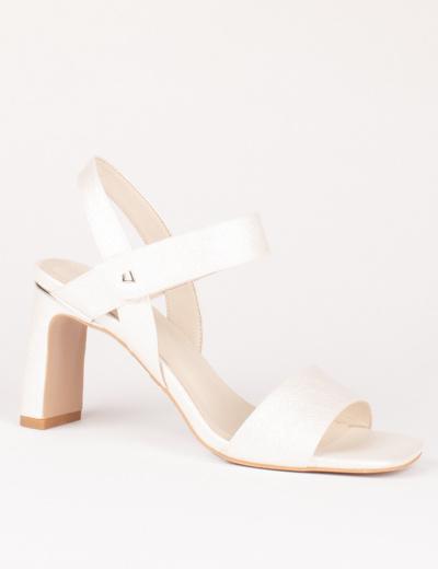 Una Healy Ocean Of Tears